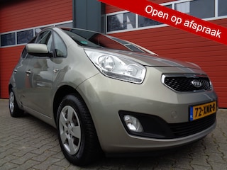 Kia Venga 1.4 CVVT Plus Pack 90PK Airco Cruise Trekhaak Navi Achteruitrijcamera Hoge-Instap NL-Auto
