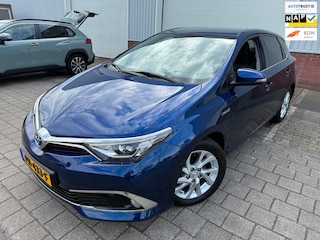 Toyota Auris 1.8 Hybrid 2017 Executive LEDER-ALCANTARA NAVI NAP 2e-EIG LUX