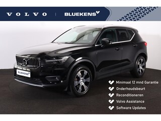 Volvo XC40 T3 Inscription - Panoramisch schuif-/kanteldak - Intellisafe Assist/Surround - 360 graden camera - Adaptieve LED koplampen - Verwarmde voorstoelen - Parkeersensoren voor & achter - Extra getint glas - Verwarmbare voorruit - Trekhaak semi elektrisch inklapbaar - 18' LMV  - Trekhaak