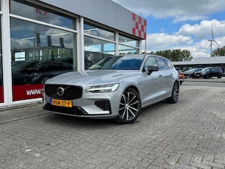 Volvo V60 2.0 T6 Plug-in hybrid AWD Plus Dark|Digitaldash|Grote batterij|350 pk|Stoel en Stuurverw|