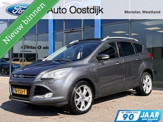Ford Kuga 1.6 Titanium 150PK Afn. Trekhaak Panodak Camera Cruise Navi Parkeersensoren Elek. Achterklep Privacy Glass 19'' Velgen All Season banden *2000KG Trekgewicht*