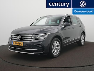 Volkswagen Tiguan 1.4 TSI eHybrid Life Business Automaat - Navigatie - IQ Light - ACC - Camera - Achterklep elektrisch - Side Assist