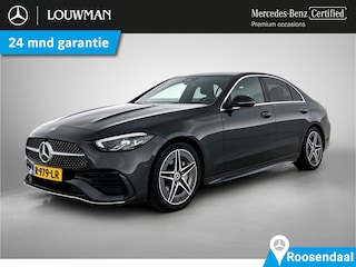 Mercedes-Benz C-klasse 200 AMG Sportpakket | Parkeerpakket met Camera | Alarm | Sfeerverlichting | Stoelverwarming | Car Play | LED | Inclusief 24 maanden Mercedes-Benz Certified garantie voor Europa.