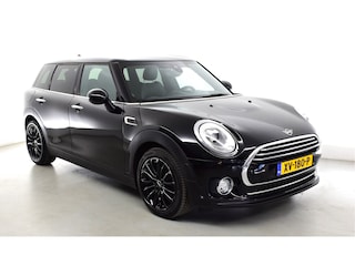 Mini Clubman 1.5 Cooper Business Edition: optie Apple carplay, stoelverw, leder bekleding, TRC, navy, botswaarsch, personen waarsch, HUD, verkeersbord herk, keyless entry, privacyglas Harman Cardon alarm certyf