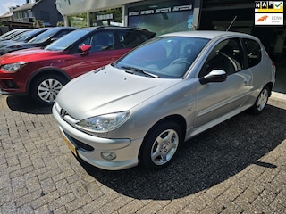 Peugeot 206 1.4 Air-line 3 | 1E EIGENAAR | NIEUWE APK | AIRCO | LMV |