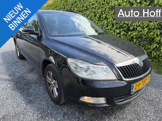 Skoda Octavia Combi 1.2 TSI Ambition Business Line | Navi | Autom. Airco | Cruise Control | Trekhaak | LMV | PDC | Elekt. Ramen | APK tot  12-12-2026!