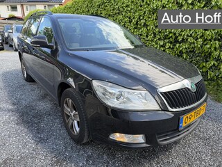 Skoda Octavia Combi 1.2 TSI Ambition Business Line | Navi | Autom. Airco | Cruise Control | Trekhaak | LMV | PDC | Elekt. Ramen | APK tot  12-12-2026!