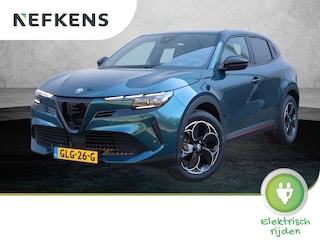 Alfa Romeo Junior Elettrica Speciale 54 kWh 156pk | Accu 97,4% | Camera | Cruise Control Adaptief | Elektrische Verstelbare Stoelen | AppleCarplay/AndroidAuto |
