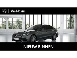 Mercedes-Benz C-klasse 300e 140 Years Edition / Smartphone-integratie / 19" multispaaks / Panaroma-dak / Achteruitrijcamera /