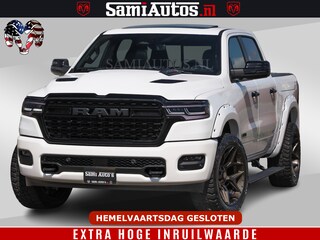 Dodge Ram Limited Night High Output 540HP 706Nm | Massage + Full Option | De Meest Luxe en Volle Pick-Up in zijn Klasse | Comfortabele Dubbele Cabine met Royale 5 Zitplaatsen | BPM vrij | Nu Leverbaar uit Voorraad | Voorraad Nr 2351 - 7478