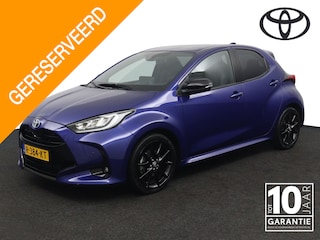 Toyota Yaris 1.5 Hybrid Executive Origineel Nederlands | LED koplampen | Dodehoek detectie | Voorstoelen verwarmd |