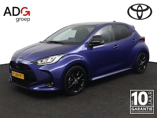 Toyota Yaris 1.5 Hybrid Executive Origineel Nederlands | LED koplampen | Dodehoek detectie | Voorstoelen verwarmd |