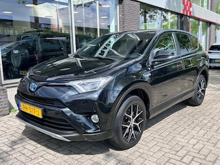 Toyota RAV4 2.5 Hybrid Dynamic Sport | Trekhaak | Adapt Cruise | Keyless | 18"LMV |