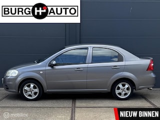 Chevrolet Aveo 1.4-16V Style - 2E EIGENAAR - DEALER ONDERHOUDEN - AIRCO - TREKHAAK - EL. RAMEN + SPIEGELS - LM VELGEN - NL AUTO - NAP - APK T/M 24-02-2027 -