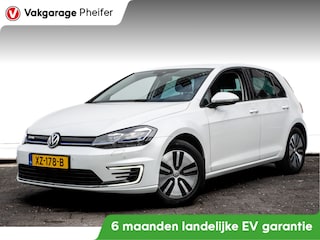 Volkswagen Golf E-dition 36 kWh SOH 88% Virtual dashboard/ Navigatie/ Stoelverwarming/ Cruise control/ Full led/ Warmtepomp