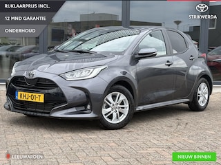 Toyota Yaris 1.5 Hybrid 115 Business Plus