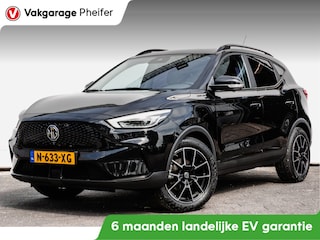 MG ZS EV Long Range Luxury 70 kWh SOH 90% Panoramdak/ Leer/ 18" Lmv/ Stoelverwarming/ Adapt. cruise/ Camera/ Carplay