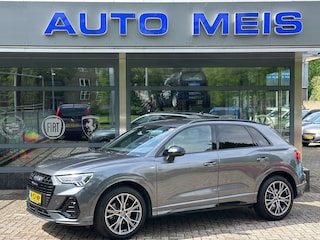 Audi Q3 35 TFSI S Edition Automaat Navi Cruise Camera Trekhaak
