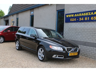 Volvo V70 1.6 T4 Limited Edition Leder Clima Navi 18" lm velgen