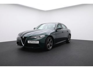 Alfa Romeo Giulia 2.0 Super Zelena Racing Green l Leder l Camera l