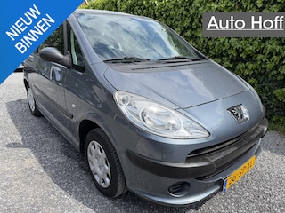 Peugeot 1007 1.4 Urban | Elekt. Ramen | Trekhaak | APK tot 01-04-2027!