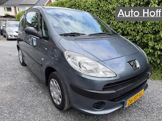 Peugeot 1007 1.4 Urban | Elekt. Ramen | Trekhaak | APK tot 01-04-2027!
