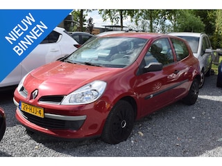 Renault Clio 1.2-16V Expression Airco Km 158.000!!