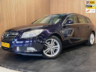 Opel Insignia Sports Tourer 1.6 T Edition|180PK|VOLLEDER|NAVIGATIE|STOELVERWARMING|CRUISE+CLIMATE CONTROL|PDC V+A|18''|NAP|NL-AUTO