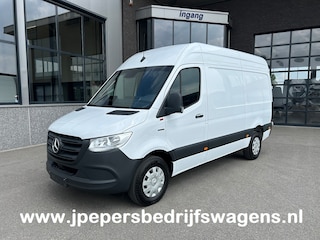 Mercedes-Benz Sprinter 320 L2 H2 Pro 81kWh / Snel laden 115Kw / Trekhaak / MBUX / Navigatie / Camera / Cruise control / Airco / 270 Graden achterdeuren