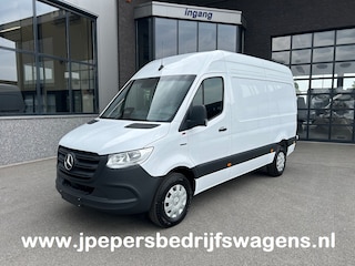 Mercedes-Benz Sprinter 320 L2 H2 Pro 81kWh / Snel laden 115Kw / Trekhaak / MBUX / Navigatie / Camera / Cruise control / Airco / 270 Graden achterdeuren