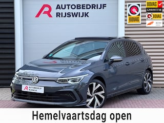 Volkswagen Golf 1.5 eTSI R-Line Pano/H&K/Matrix/Trekhaak
