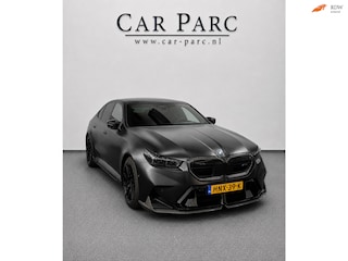 BMW 5-serie 1000+PK BTW/AKRAPOVIC/FULL PPF XPEL/KERAMISCH/CARBON M-PERFORMANCE/EVENTURI/22 & 23” VOSSEN/B&W/PANO/HUD/F.GARANTIE