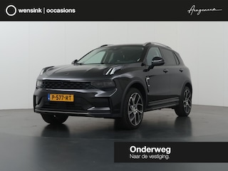 Lynk & Co 01 1.5 | Trekhaak | Panoramadak | 360 Camera | DAB | Stoelverwarming | Adaptieve Cruise Control | Ele. kofferdeksel | Ele. verstelbare stoelen + Geheugen | Infinity Audio |