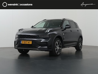 Lynk & Co 01 1.5 | Trekhaak | Panoramadak | 360 Camera | DAB | Stoelverwarming | Adaptieve Cruise Control | Ele. kofferdeksel | Ele. verstelbare stoelen + Geheugen | Infinity Audio |