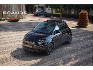 Fiat 500 La Prima 42 kWh 1e eig Full option Schuifdak Garantie