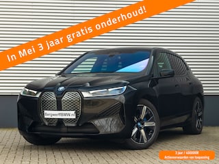 BMW iX xDrive50 - Luchtvering - Sportpakket - Driving + Parking Ass Prof