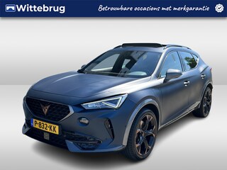 Cupra Formentor 1.4 e-Hybrid VZ Copper Edition / AUTOMAAT/ 245 PK/ PANODAK/ LEDER/ NAVI/ DIGITAL DASH/ CRUISE/ FULL LINK/ MEMORY SEAT/ PARK. SENSOREN + CAMERA