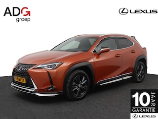 Lexus UX 250h Luxury Line | Lederen bekleding | Stoelverwarming | Blind Spot Monitor