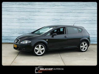 Seat Leon 2.0 FSI Stylance Navi Trekhaak Camera Cruise Ctr