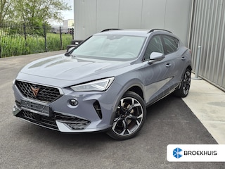 Cupra Formentor 1.4 e-Hybrid VZ Performance 245PK DSG/AUTO | Trekhaak uitklapbaar | Rondomzicht camera | Apple carplay Android auto | Cruise control adaptief | Navigatie | Stoel/stuurverwarming | DAB | 19"LMV