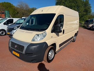 Fiat Ducato 35L 2.3 L2H2 Koelwagen/ Vrieswagen/ Laadklep/ Frigo / Kulhwagen / Ladebordwand