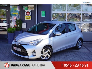 Toyota Yaris 1.5 Hybrid Bi-Tone 5-deurs Navi/Cam/Clima