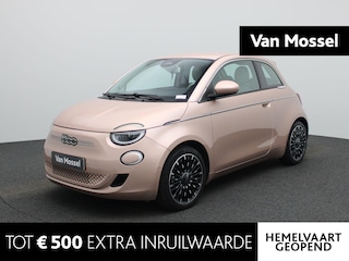 Fiat 500 e 42 kWh La Prima 119PK | Adaptieve Cruise Control | Achteruitrijcamera | DC-Snellader | Apple CarPlay & Android Auto