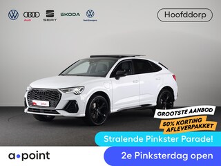 Audi Q3 45 TFSI e S Edition 245 pk S-tronic | Navigatie | Panoramadak | Trekhaak (wegklapbaar) | Parkeersensoren (Park assist) | Achteruitrijcamera | Stoelverwarming | S-Line |