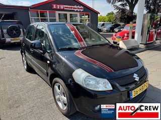 Suzuki SX4 1.6 4DRS AUT Exclusive