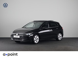 Volkswagen Golf 1.5 eHybrid Style Edition 204 pk Automaat (DSG) | Verlengde garantie | Navigatie | Panoramadak | Trekhaak (wegklapbaar) | Parkeersensoren (Park assist) | Achteruitrijcamera |