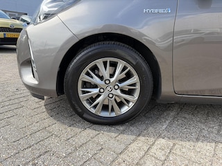 Toyota Yaris 1.5 Hybrid Dynamic