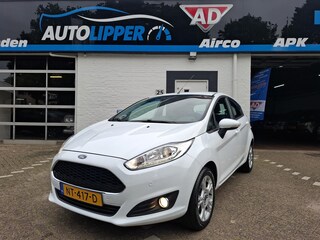 Ford Fiesta 1.0 Style Ultimate /Nieuwe apk/Nieuwe distributie riem/CC/Camera