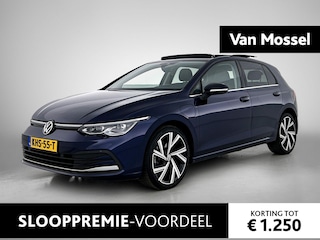 Volkswagen Golf 1.4 eHybrid Style | WORDT VERWACHT | PANORAMADAK | ACHTERUITRIJCAMERA | STANDKACHEL | MEMORY STOELEN | STOELVERWARMING | STUURVERWARMING | DODEHOEK |
