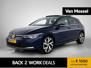 Volkswagen Golf 1.4 eHybrid Style | WORDT VERWACHT | PANORAMADAK | ACHTERUITRIJCAMERA | STANDKACHEL | MEMORY STOELEN | STOELVERWARMING | STUURVERWARMING | DODEHOEK |